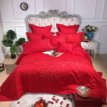 2019 Luxo bordado de Capa de Edredão grosso Cama Conjunto de Disseminação fronha vermelha tampa de cama fronha para o casamento Conjunto de roupa de Cama 4/6/9pcs